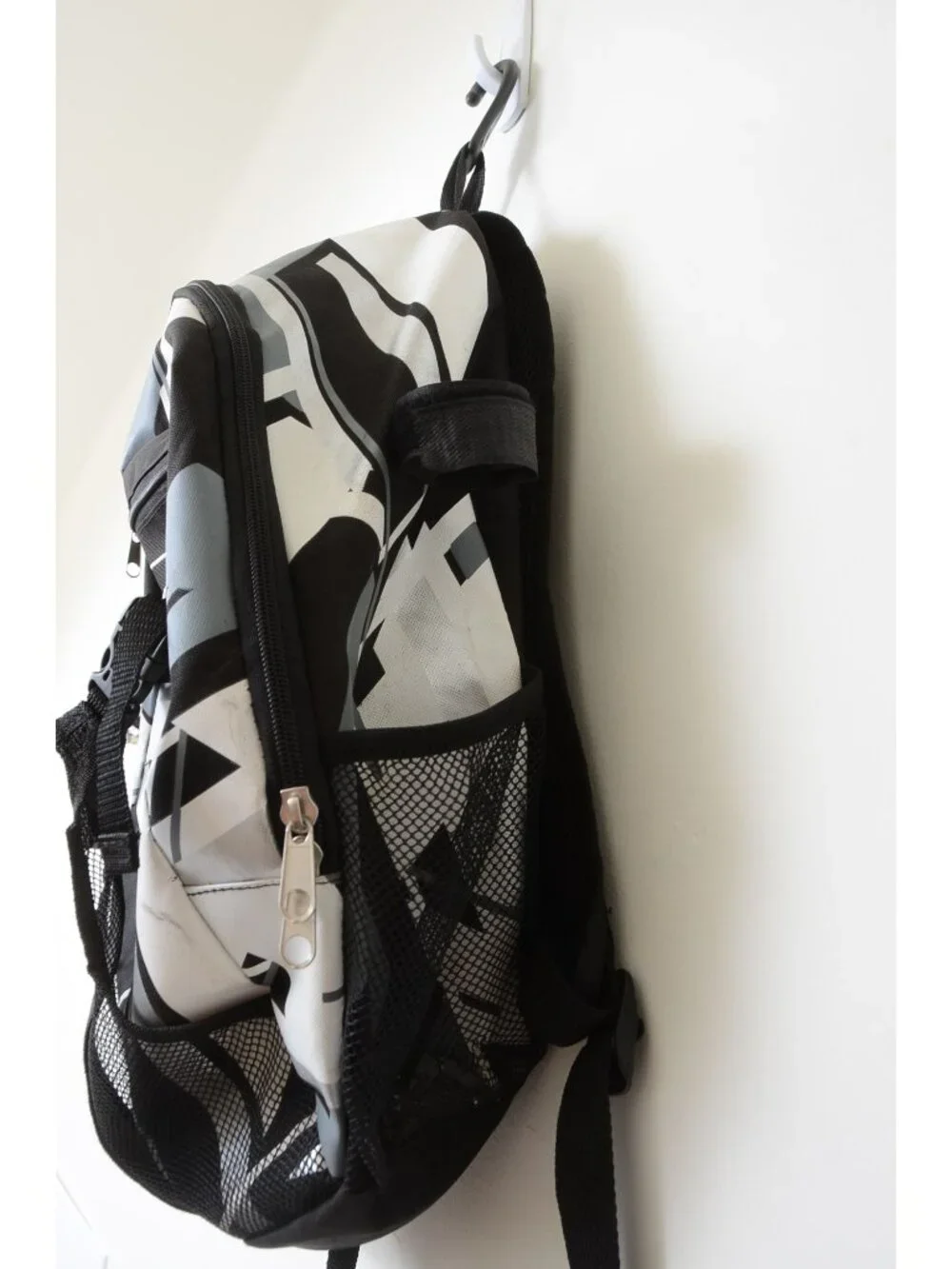 Rawlings Backpack Equipment Bag | T-Ball & Youth Baseball / Softball | Black
